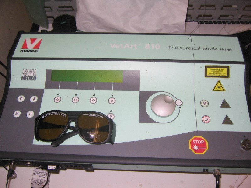 Laser surgery: diode laser unit